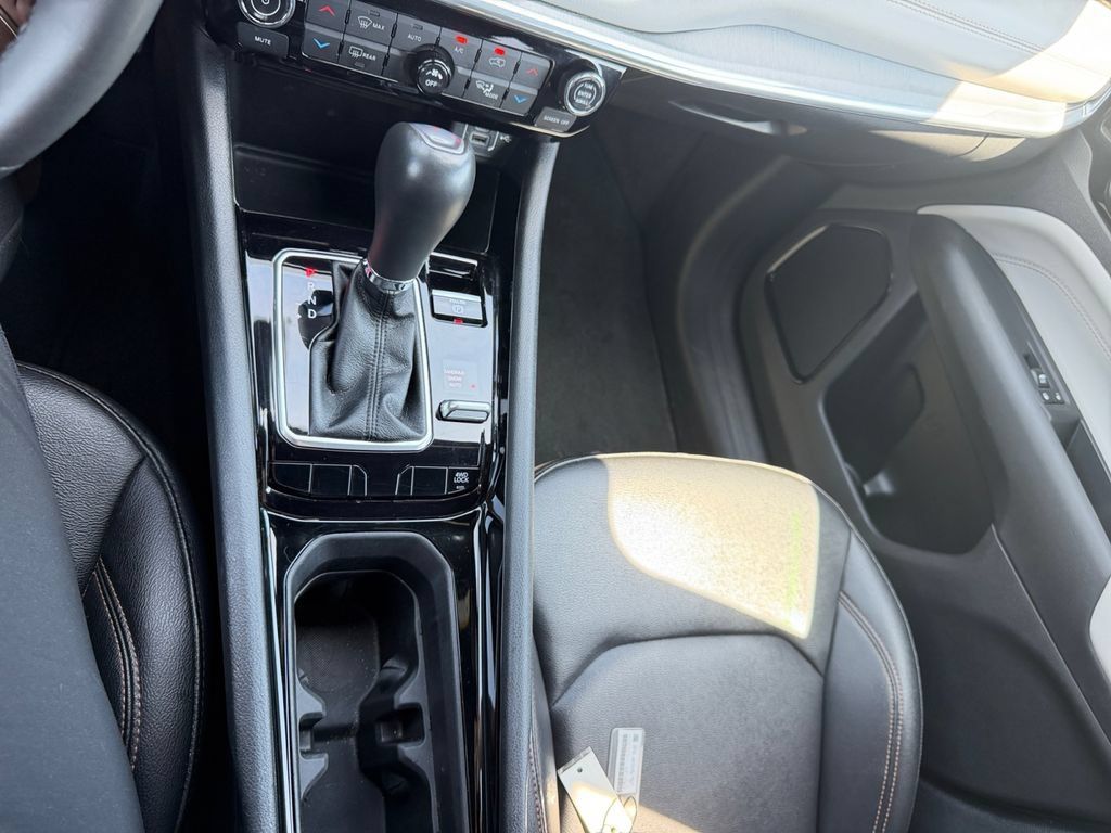 Used 2024 Jeep Compass Limited AWD/4WD image 15