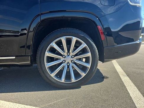 Used 2022 Jeep Grand Wagoneer Series II w/ Convenience Group III image 34