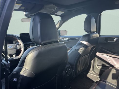 Used 2023 Ford Escape ST-Line w/ Tech Pack #1 image 16