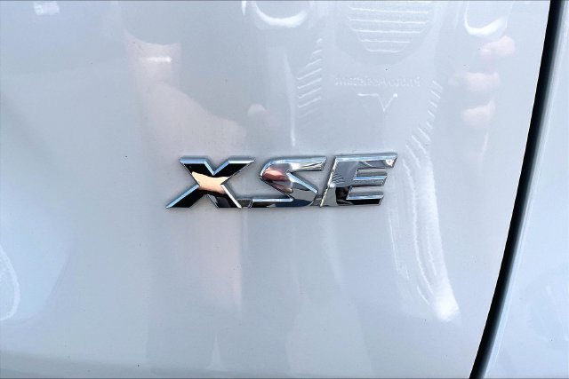 Used 2022 Toyota RAV4 XSE w/ Weather Package AWD/4WD image 24