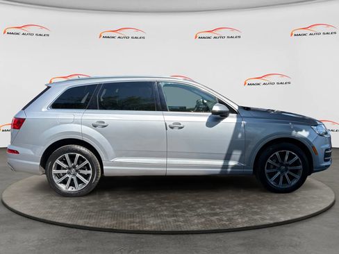 Used 2017 Audi Q7 3.0T Premium Plus w/ Premium Plus Package AWD/4WD image 6