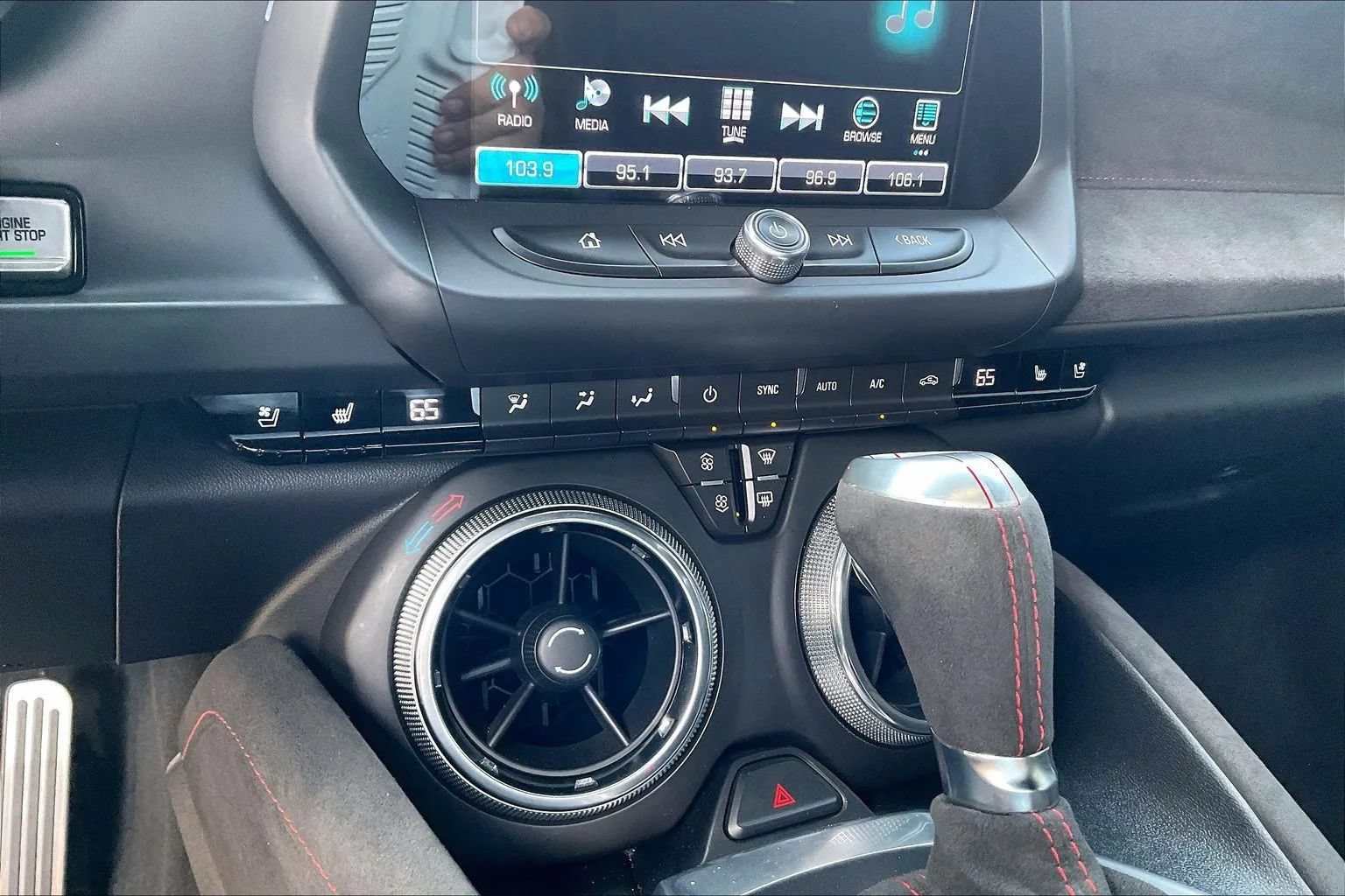 Used 2018 Chevrolet Camaro ZL1 RWD image 20