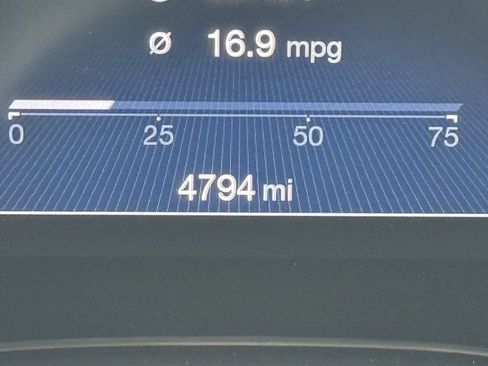 Certified 2024 Maserati Grecale GT image 34