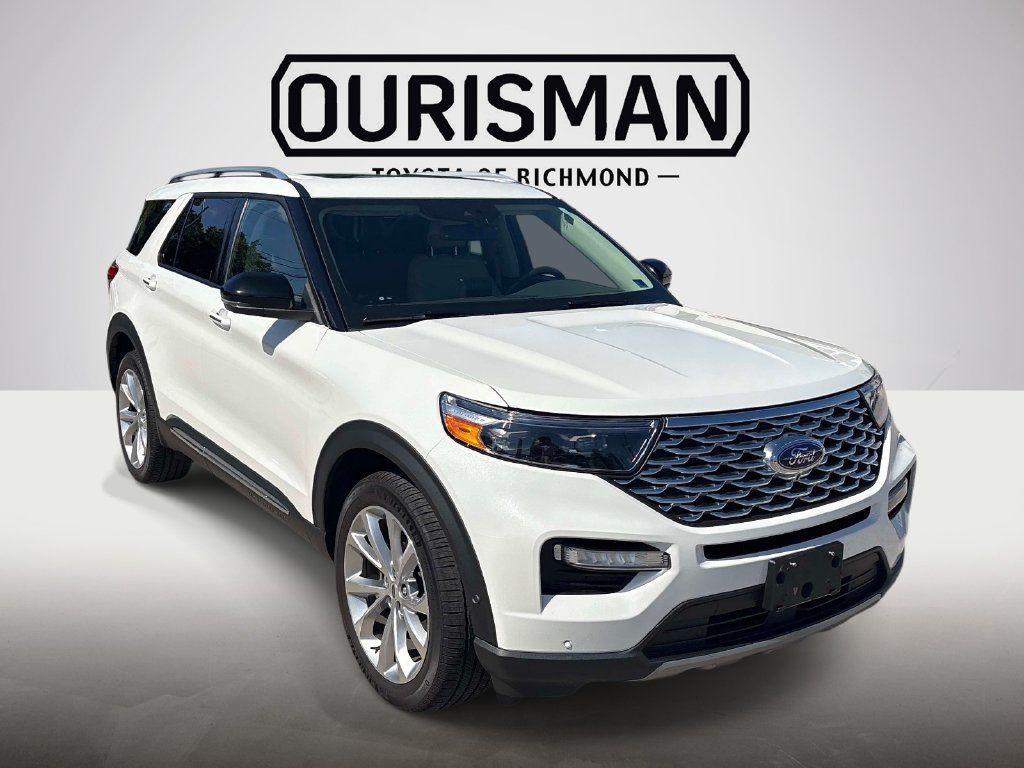 Used 2022 Ford Explorer Platinum w/ Equipment Group 601A AWD/4WD image 3