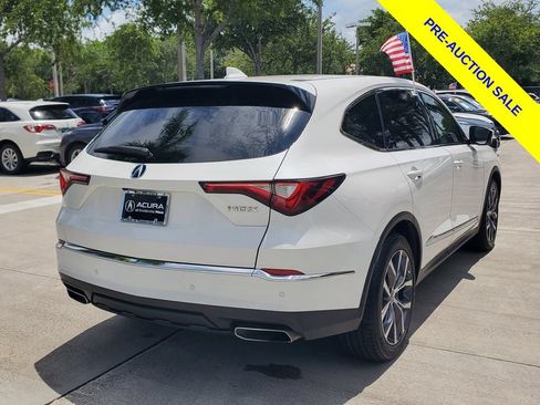 Certified 2023 Acura MDX FWD w/ Technology Package image 7