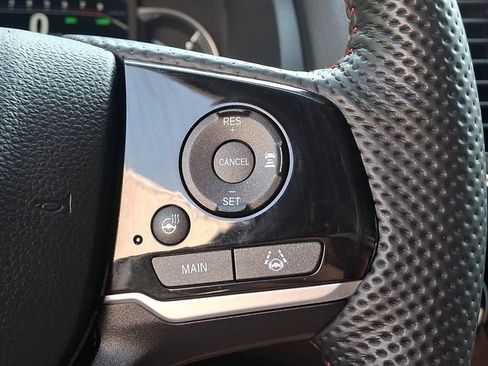 Certified 2024 Honda Passport Black Edition image 24