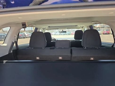 Used 2014 Toyota RAV4 XLE w/ Preferred Accessory Package FWD image 18