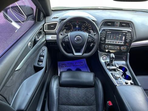 Used 2016 Nissan Maxima SR w/ Interior Lighting Package FWD image 30
