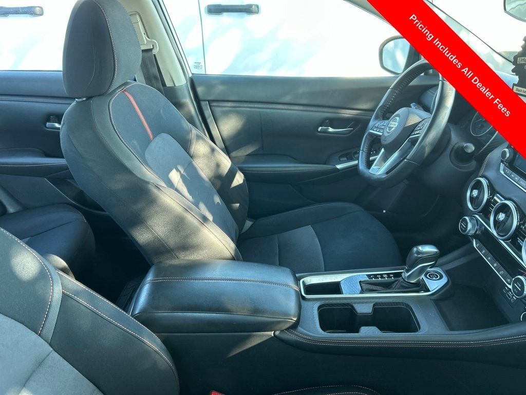 Used 2020 Nissan Sentra SR FWD image 3