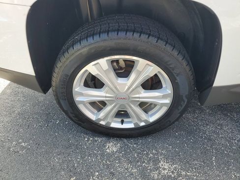 Used 2017 GMC Terrain SLE FWD image 7