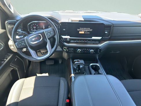 Used 2024 GMC Sierra 1500 Elevation w/ Preferred Package AWD/4WD image 20