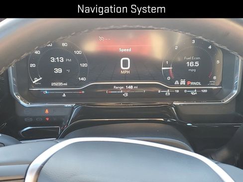 Used 2025 GMC Sierra 1500 SLT image 9