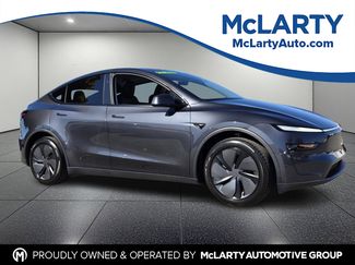 Used 2026 Tesla Model Y Long Range video 1