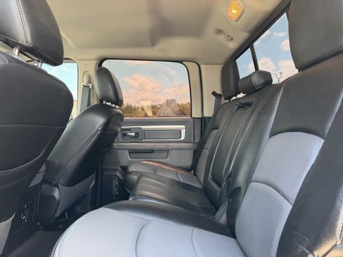 Used 2016 RAM 2500 Big Horn w/ Black Appearance Group AWD/4WD image 19