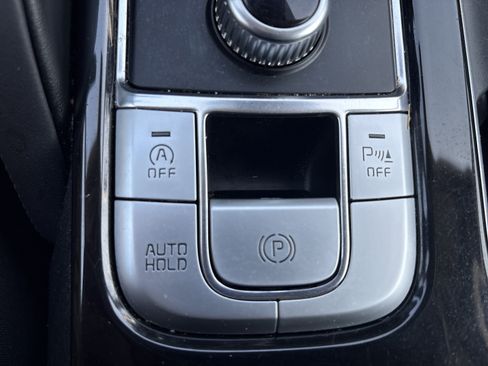 Used 2022 Kia Telluride EX w/ EX Premium Package FWD image 20