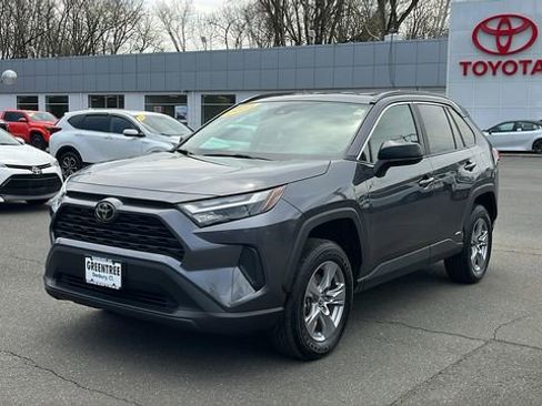 Used 2025 Toyota RAV4 LE image 3