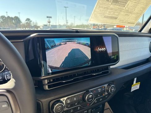 New 2026 Jeep Wrangler Sport S image 19