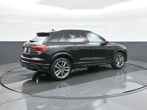 Certified 2025 Audi Q3 2.0T Premium w/ Convenience Package AWD/4WD image 7
