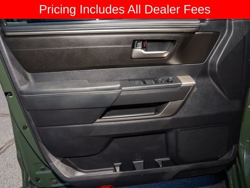 Used 2023 Toyota Tundra SR5 w/ SR5 Convenience Package AWD/4WD image 11