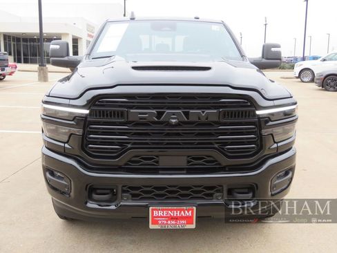 Used 2025 RAM 2500 Laramie w/ Night Edition image 9