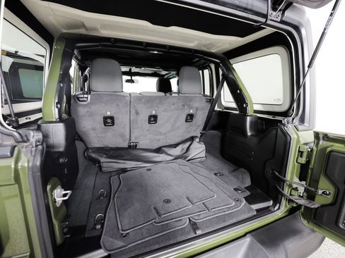 Used 2022 Jeep Wrangler Unlimited Sport AWD/4WD image 14