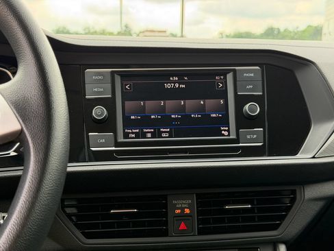 Used 2019 Volkswagen Jetta S w/ Driver Assistance Package FWD image 16