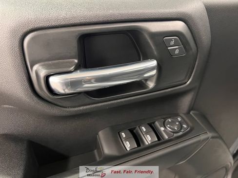 New 2026 Chevrolet Silverado 1500 Custom Trail Boss w/ Dark Appearance Package AWD/4WD image 25