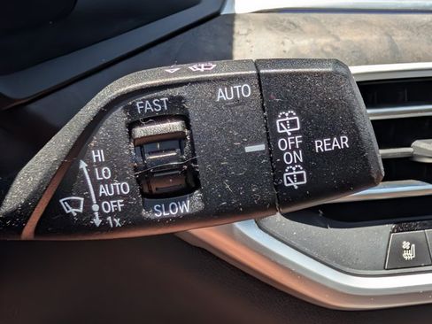 Used 2022 BMW X5 xDrive40i w/ M Sport Package AWD/4WD image 63