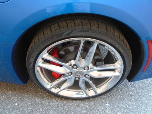 Used 2016 Chevrolet Corvette Stingray Convertible w/ 2LT Preferred Equipment Group image 25