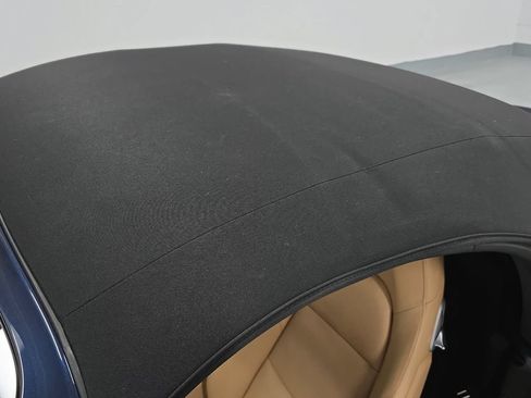 Certified 2021 Porsche 718 Boxster RWD image 25