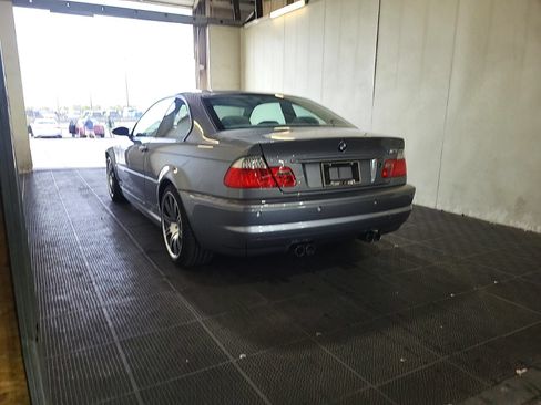 Used 2005 BMW M3 Coupe RWD image 4