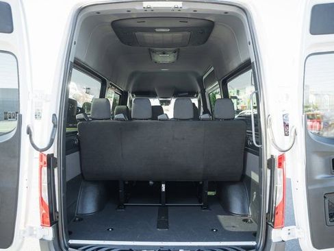 Used 2024 Mercedes-Benz Sprinter 2500 image 10