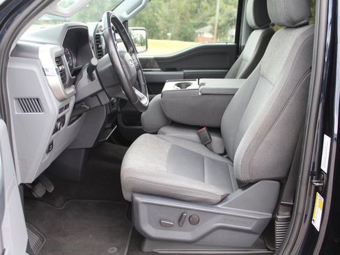 Used 2022 Ford F150 XLT w/ Equipment Group 302A High image 4