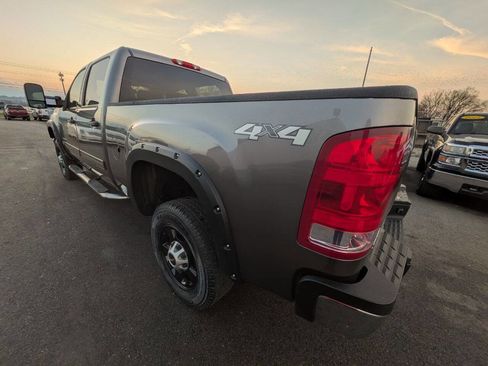 Used 2013 GMC Sierra 2500 SLE w/ Convenience Package image 8