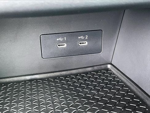 New 2026 Nissan Pathfinder SV image 18