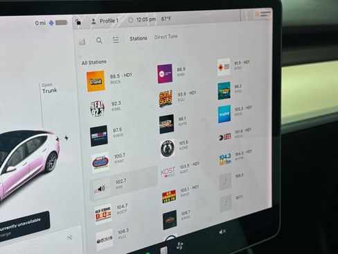 Used 2020 Tesla Model 3 Standard Range Plus image 14