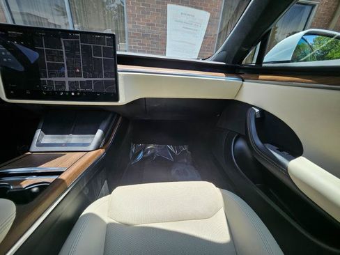 Used 2023 Tesla Model S AWD/4WD image 51