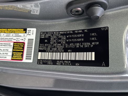 New 2026 Toyota Sienna Platinum image 31