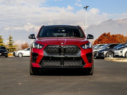 Used 2025 BMW X2 xDrive28i w/ Technology Package image 8