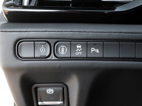 Certified 2024 Acura MDX SH-AWD w/ Technology Package image 31