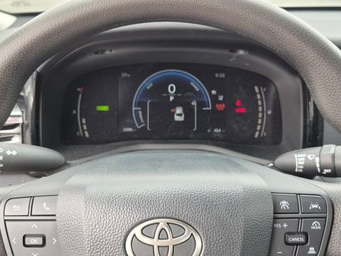 Used 2026 Toyota Camry LE FWD image 24