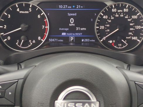 Used 2024 Nissan Altima 2.5 SV image 30