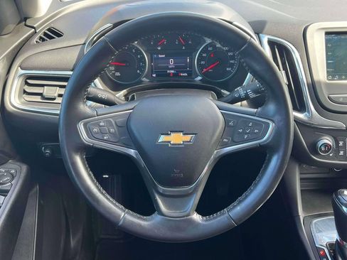 Used 2019 Chevrolet Equinox LT FWD image 12