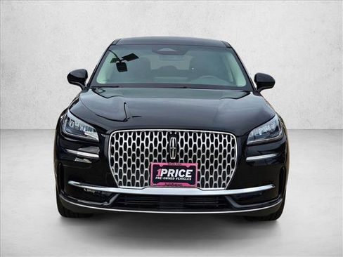 Used 2025 Lincoln Corsair FWD image 2