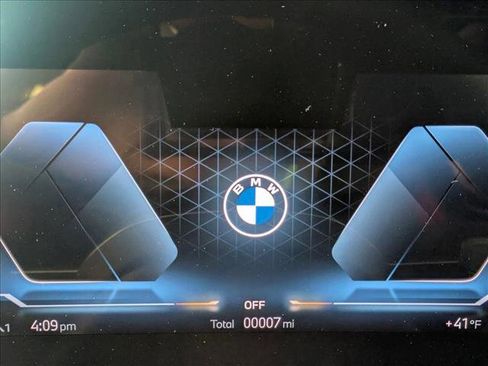 New 2026 BMW X2 xDrive28i w/ Technology Package image 11