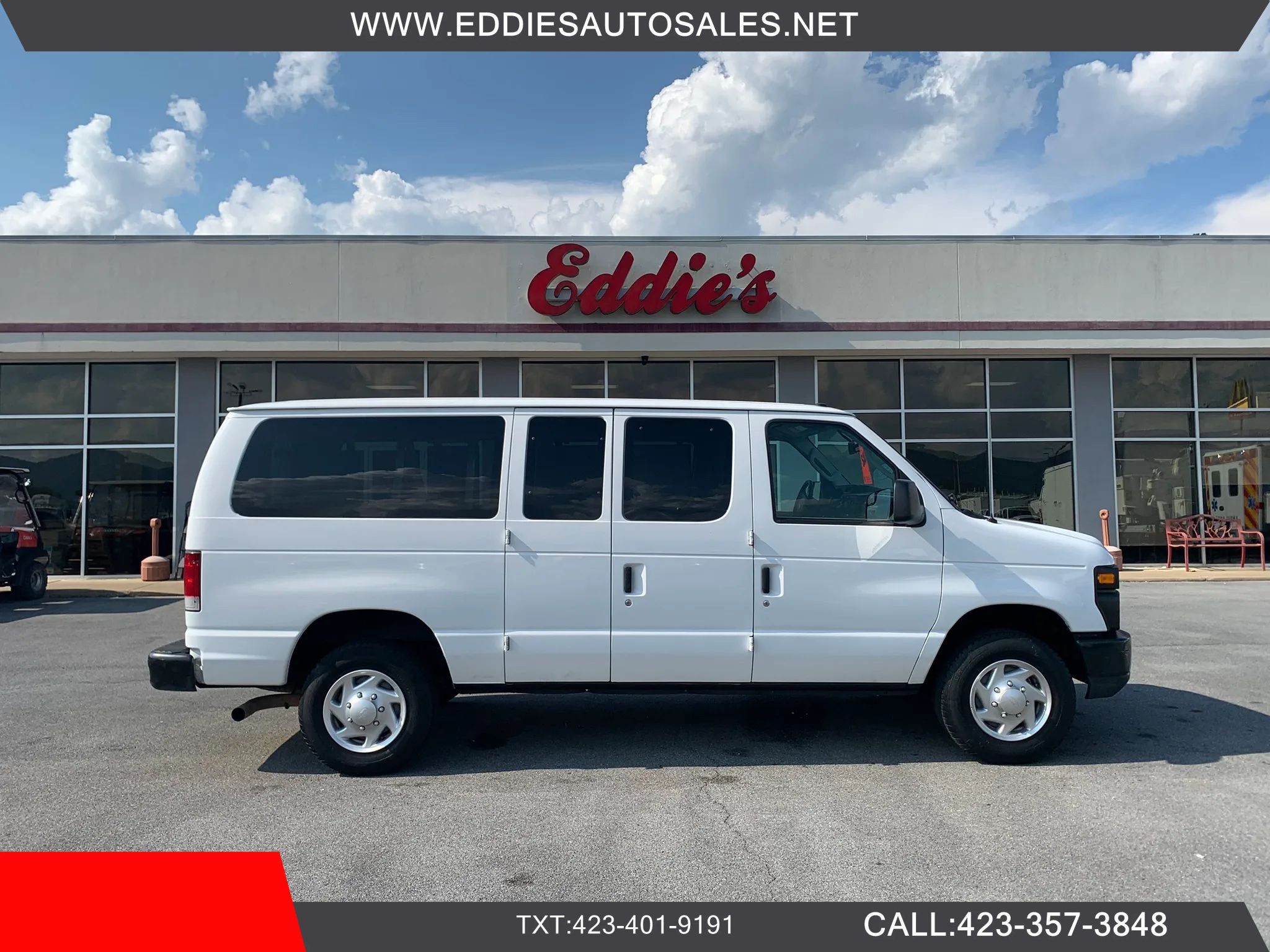 Used 2011 Ford E-350 and Econoline 350 XL w/ Interior Upgrade Pkg RWD image 1