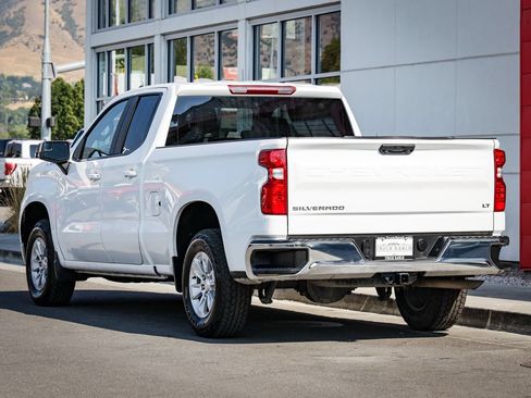 Used 2023 Chevrolet Silverado 1500 LT w/ Protection Package AWD/4WD image 6