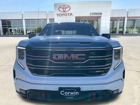 Used 2024 GMC Sierra 1500 AT4 w/ Technology Package AWD/4WD image 17