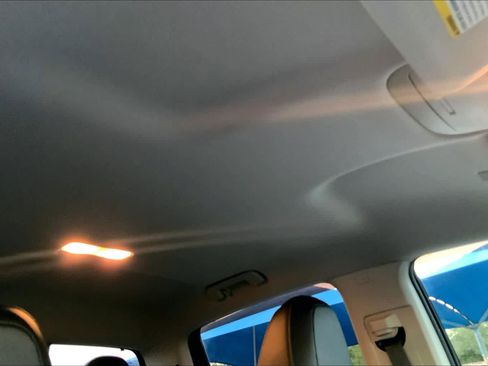 Used 2020 Chevrolet Colorado Z71 image 13