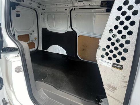 Used 2019 Ford Transit Connect XL image 27